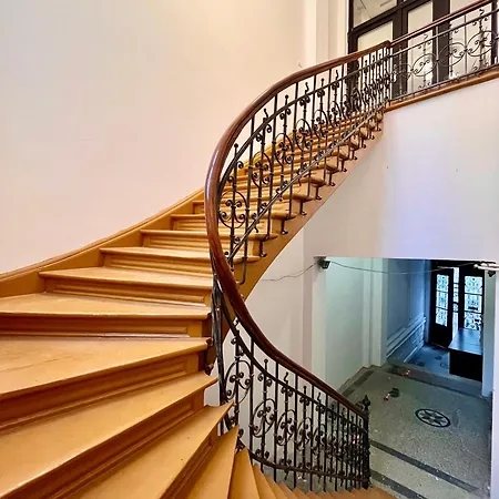 The Retreat Apartment