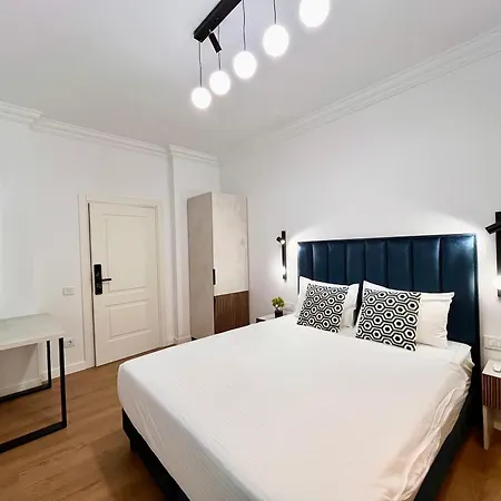 The Retreat * Bucharest