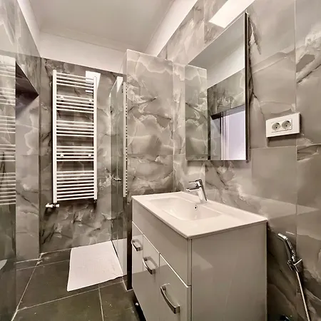 Apartment The Retreat Bucharest