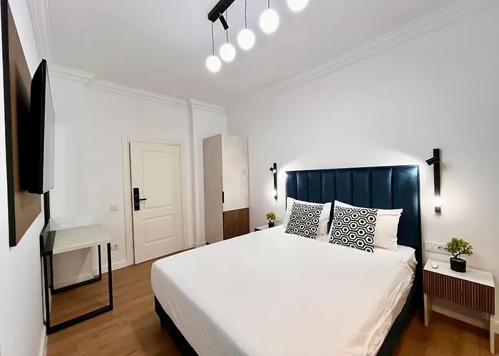 The Retreat * Bukareszt