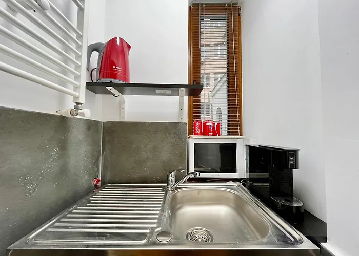 The Retreat Бухарест