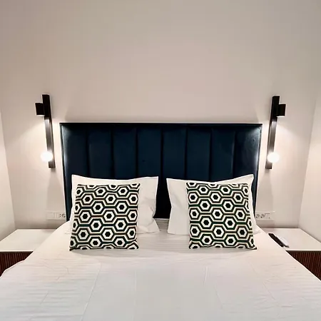 Апартаменты The Retreat *