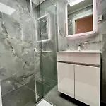 The Retreat Apartman Bukarest